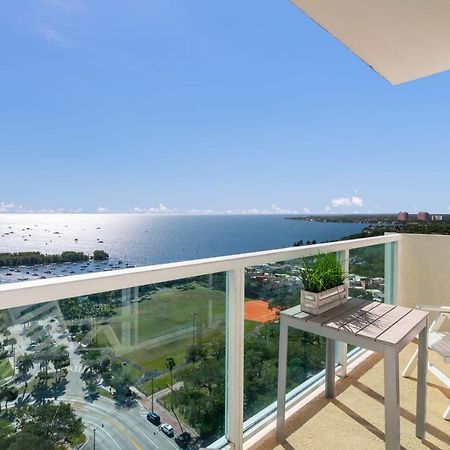 Ocean View Balcony Steps From Restaurants, Peacock Park & Marina Villa Miami Buitenkant foto